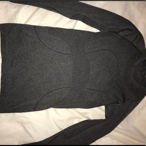 Lulu lemon Grey Long Sleeve